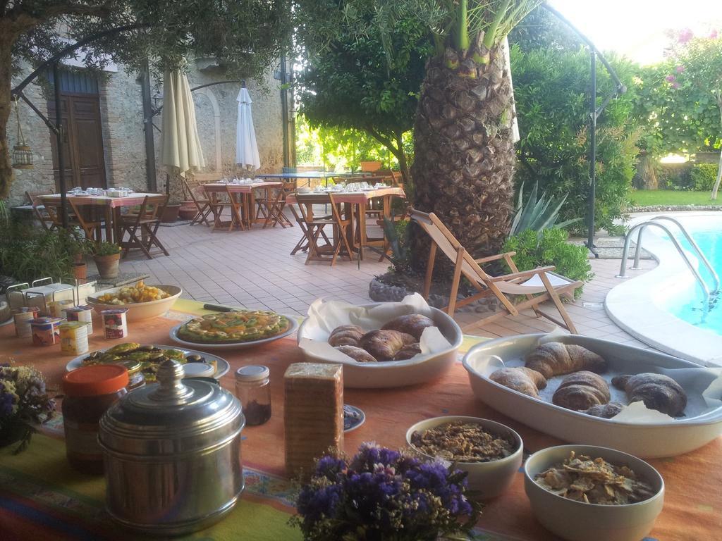 Bed & Breakfast Palazzo Conforti Tree House