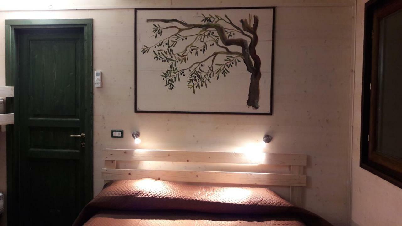 Bed & Breakfast Palazzo Conforti Tree House
